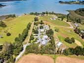 idyllic harbour-view lifestyle with