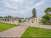 8 bedroom guest house