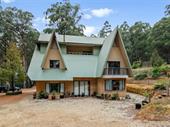 scenic holiday house for