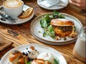 undercontract brunch lunch café