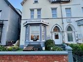 10 bedroom hotel all