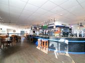 pub 3 bedroom flat