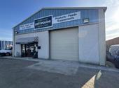 established pet supplies store