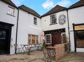 micro pub eatery sandwich