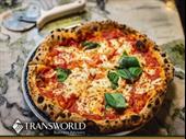 pizzeria restaurant prime location