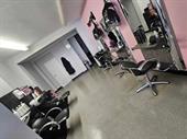 thriving hair salon for