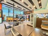 main road restaurant patong