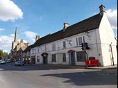 to let pubs lechlade