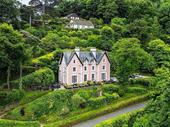 8 bed boutique hotel