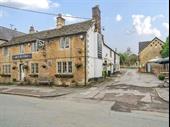 freehold pubs chippenham for
