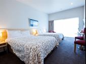 leasehold 495 000 +