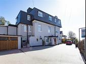 stunningly presented 9 bedroom