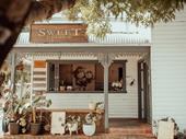 echuca café with strong