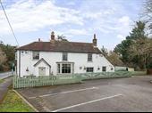 freehold pubs lymington for
