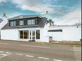 strath stores vacant retail