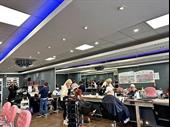 well fitted unisex hairdressing
