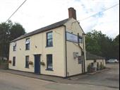 leasehold pubs towcester for
