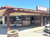 amazing pelton plaza location