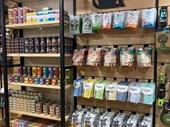 pet shop a modern