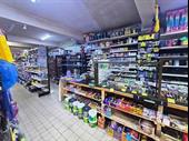discount store with off