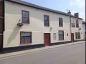 freehold pubs presteigne for