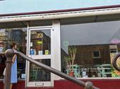 investment retail high street