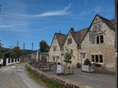 pub edge of cotswold