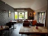 beautifully positioned steak smokehouse