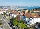 an 11-letting-bedroom leasehold guest