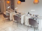 beautiful boutique nail salon