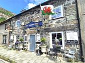 established charming pub restaurant