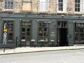 free of tie pub