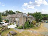 freehouse with 2 cottages