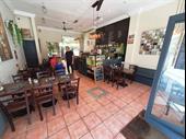 café coffee shop bistro