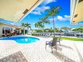 extremely profitable vacation short