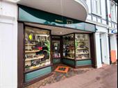 prime location vacant retail