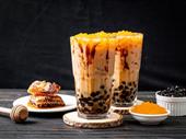 busy bubble tea shop