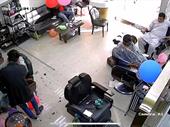 running gents saloon daira