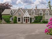 well situated 11 bedroom