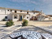 successful retreat business granada