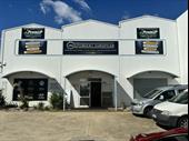 independent automotive mechanical workshop