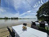 riverside resort restaurant coffee