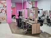 established hair beauty nail