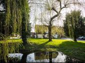 established bridal boutique kingsclere