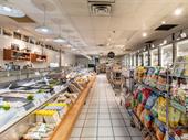retail seafood more store