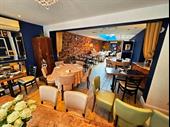 superbly fitted 90-cover restaurant