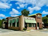 freestanding restaurant with drive