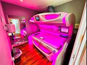 staff-run sunbed-shop with 5x