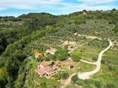 panoramic farmhouse with pool