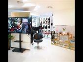 ladies salon cosmetics center